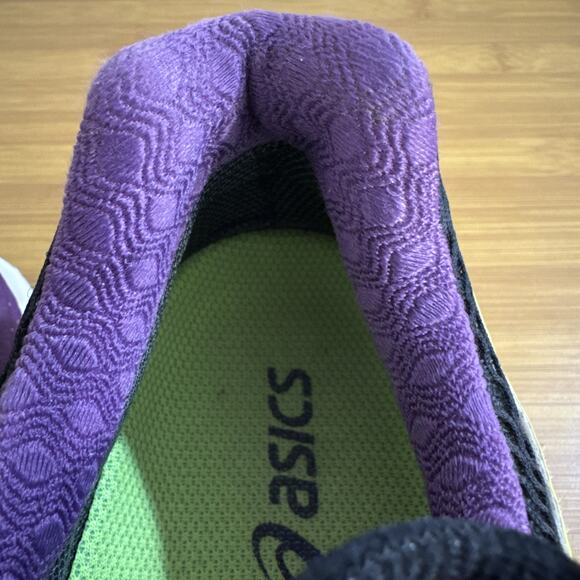 Women's Size 9.5 ASICS Gel Cumulus 17 US Runners Shoes Purple Yellow - Picture 8 of 10